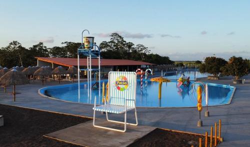 Cadeira Gigante - Reforfibra